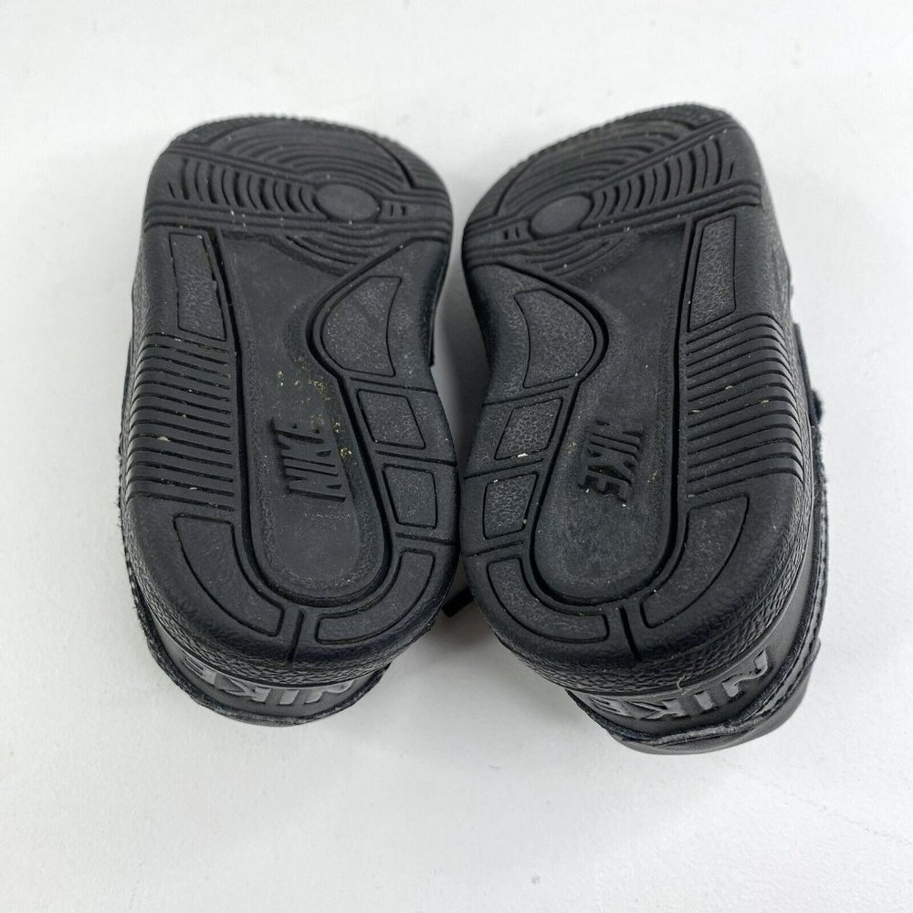 Nike Delta Force Unisex Baby Toddler Kids Size 6 Black Sneakers Shoes Lace Up - Picture 7 of 8